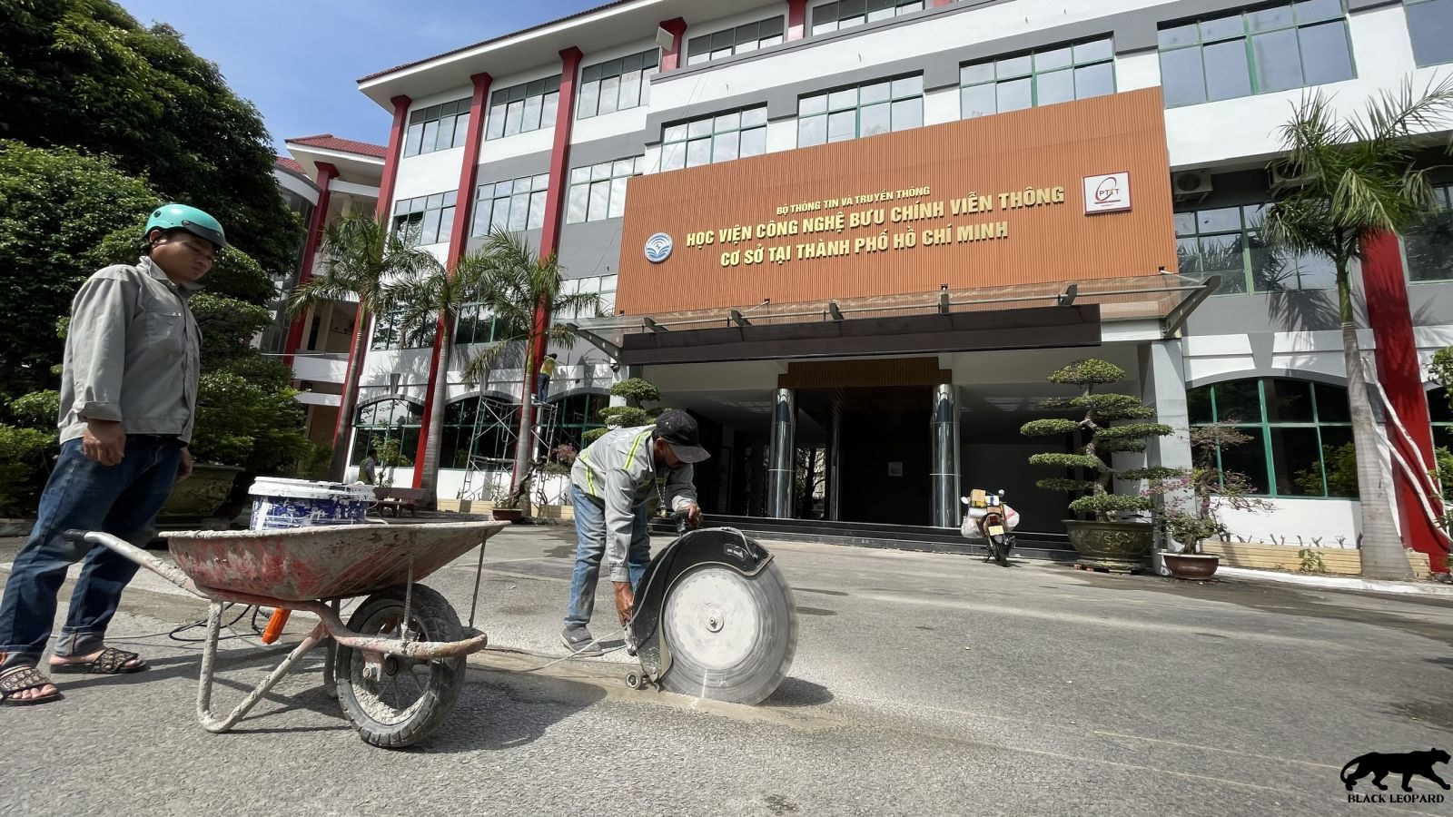 Cắt Đục Bê Tông ở Đan Phượng Cắt Đục Bê Tông ở Đan Phượng